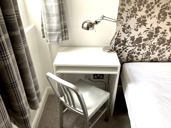 Room Old Jamaica Road in Greater London