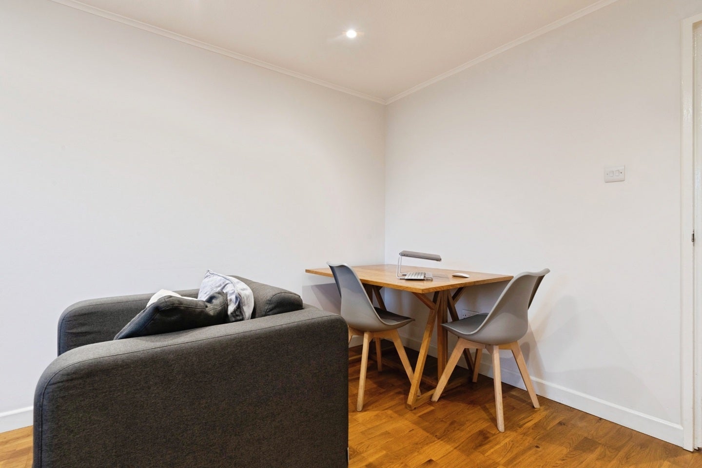 Flat Caradon Close in Greater London