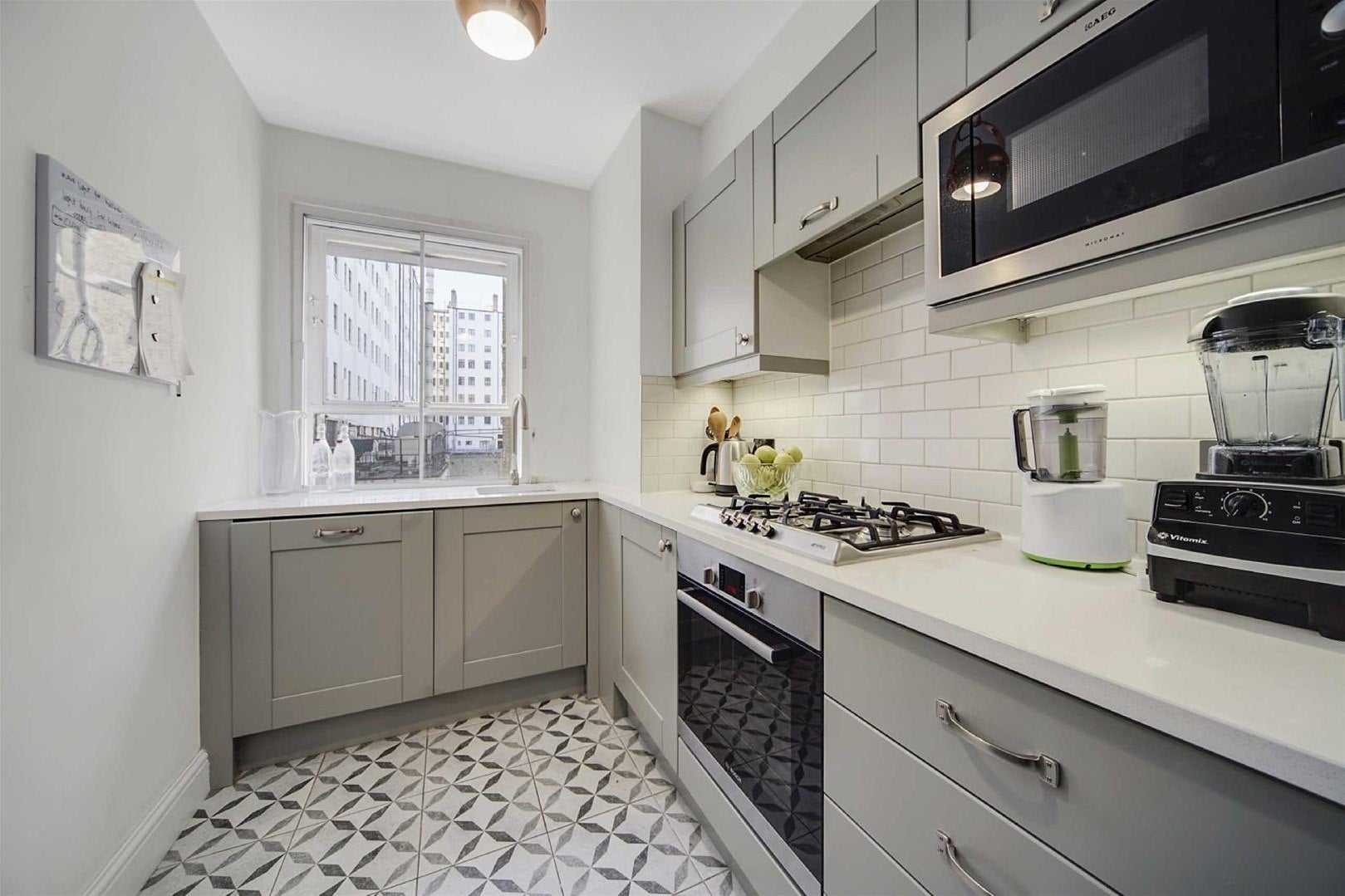 Flat Allsop Place in City of Westminster