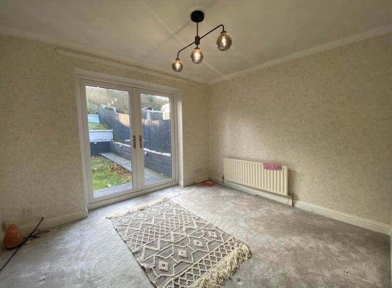 Room Forge Mill Road in Redditch
