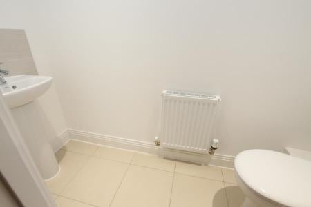 House Jersey Close in Woking