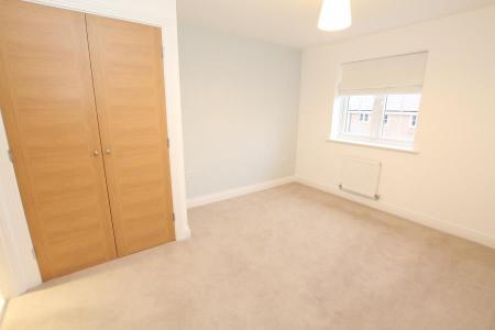 House Jersey Close in Woking