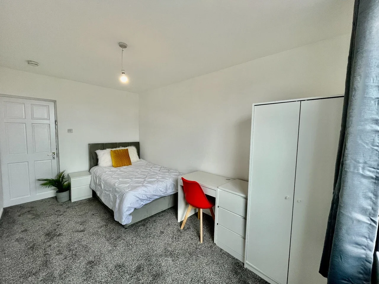 Room Prioress Street in Greater London