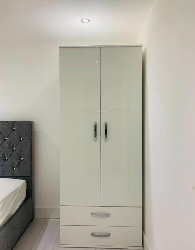 Room Western Road in Greater London