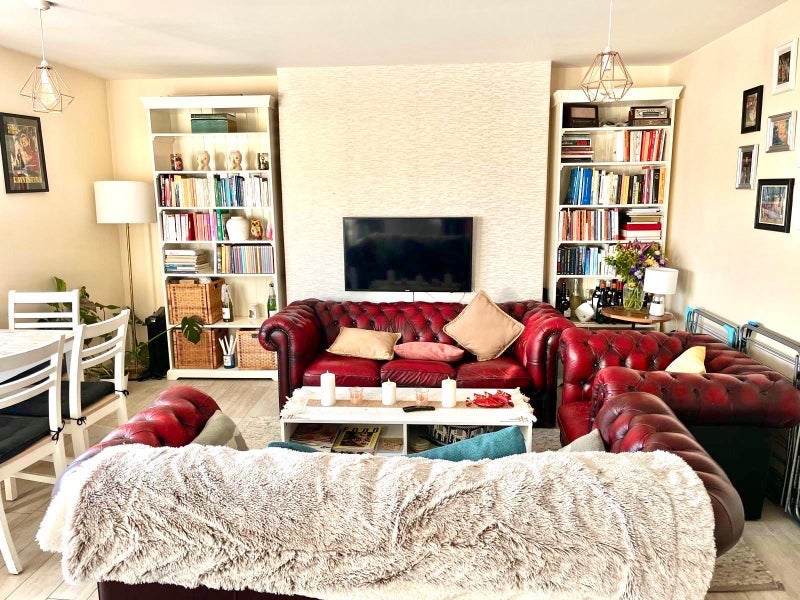 Room Hawes Street in Greater London