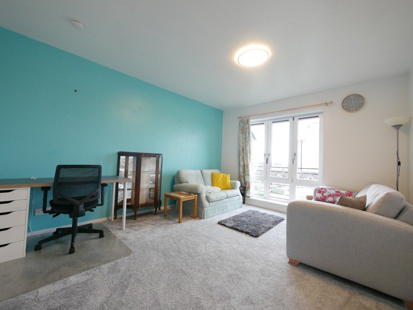 Flat Hawkhill in City of Edinburgh