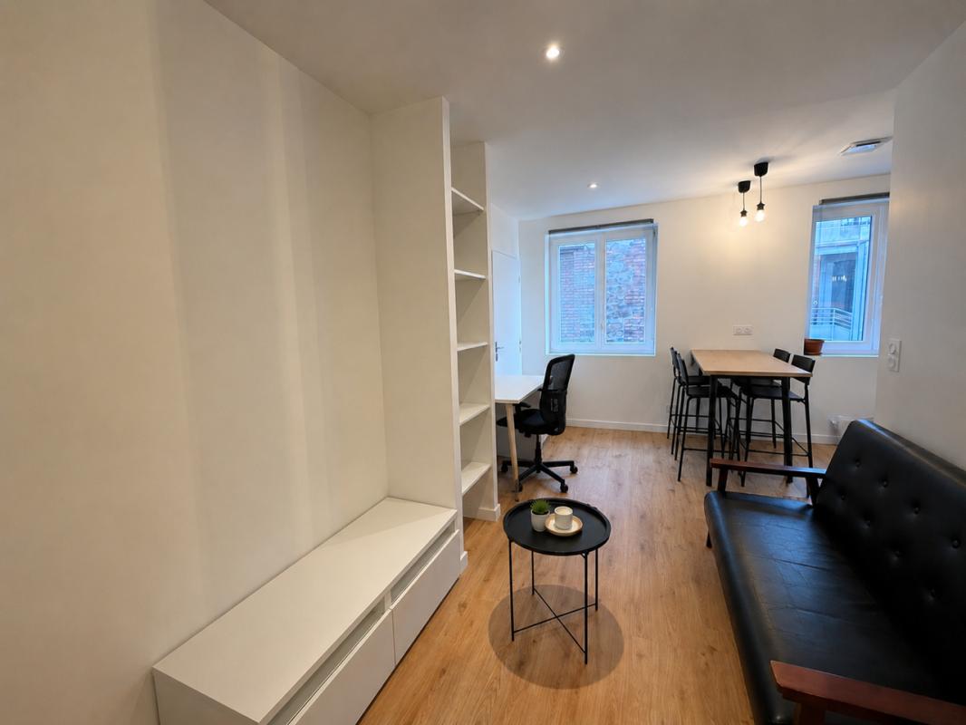 Appartement Rue Claude Delaroa à Saint-Étienne