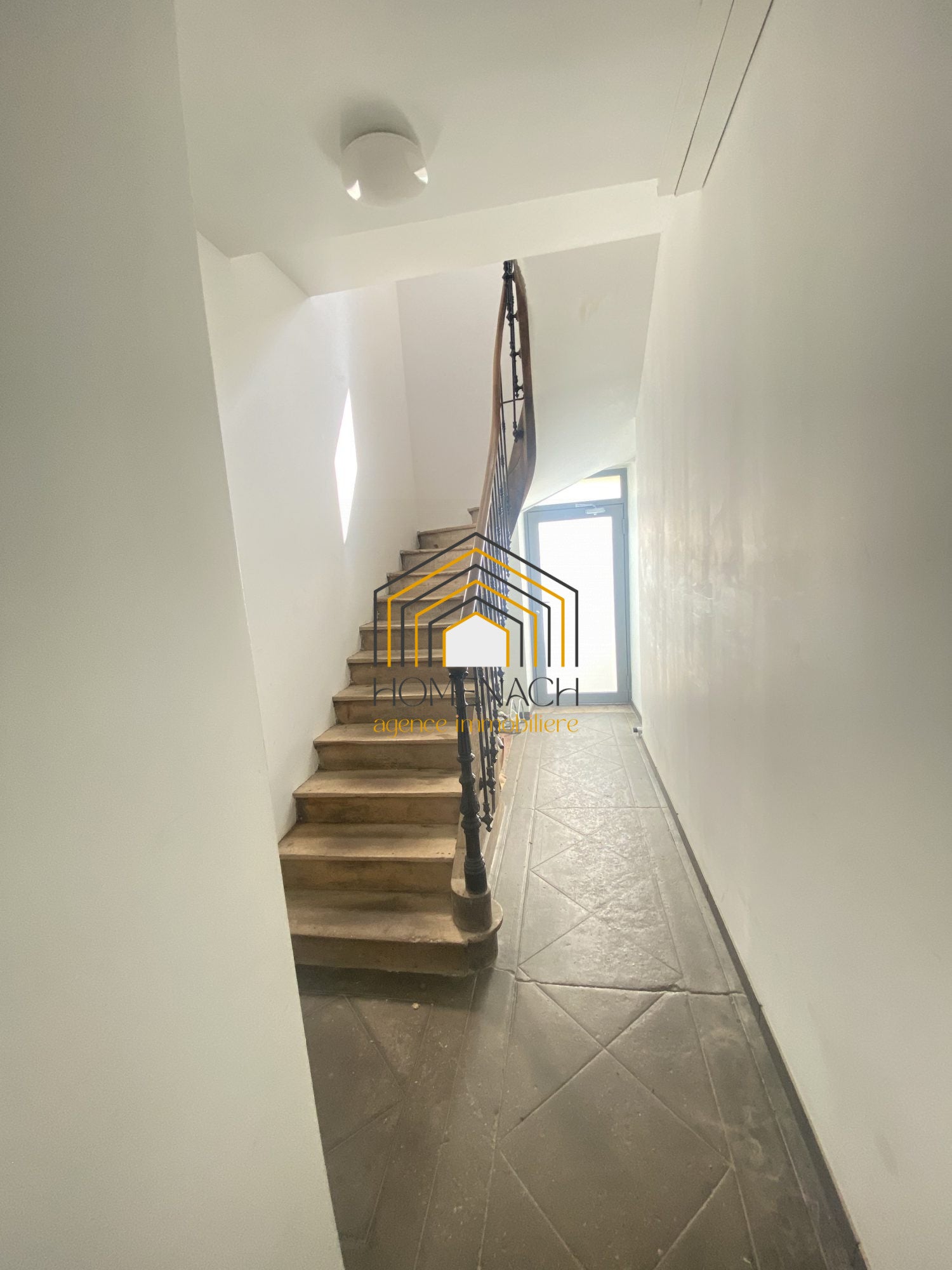Flat Rue d'Italie in La Tour-du-Pin