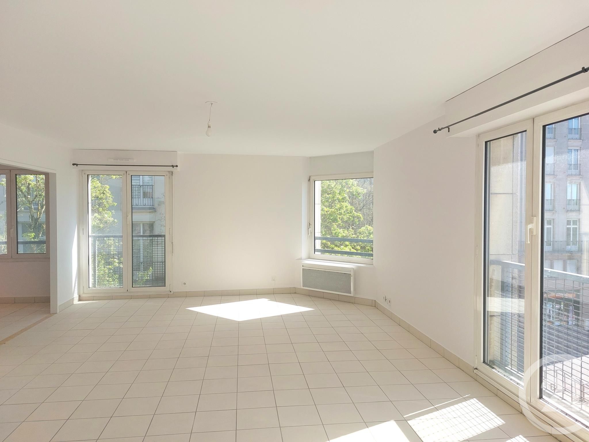 Appartement Route Félix Praud à Divatte-sur-Loire