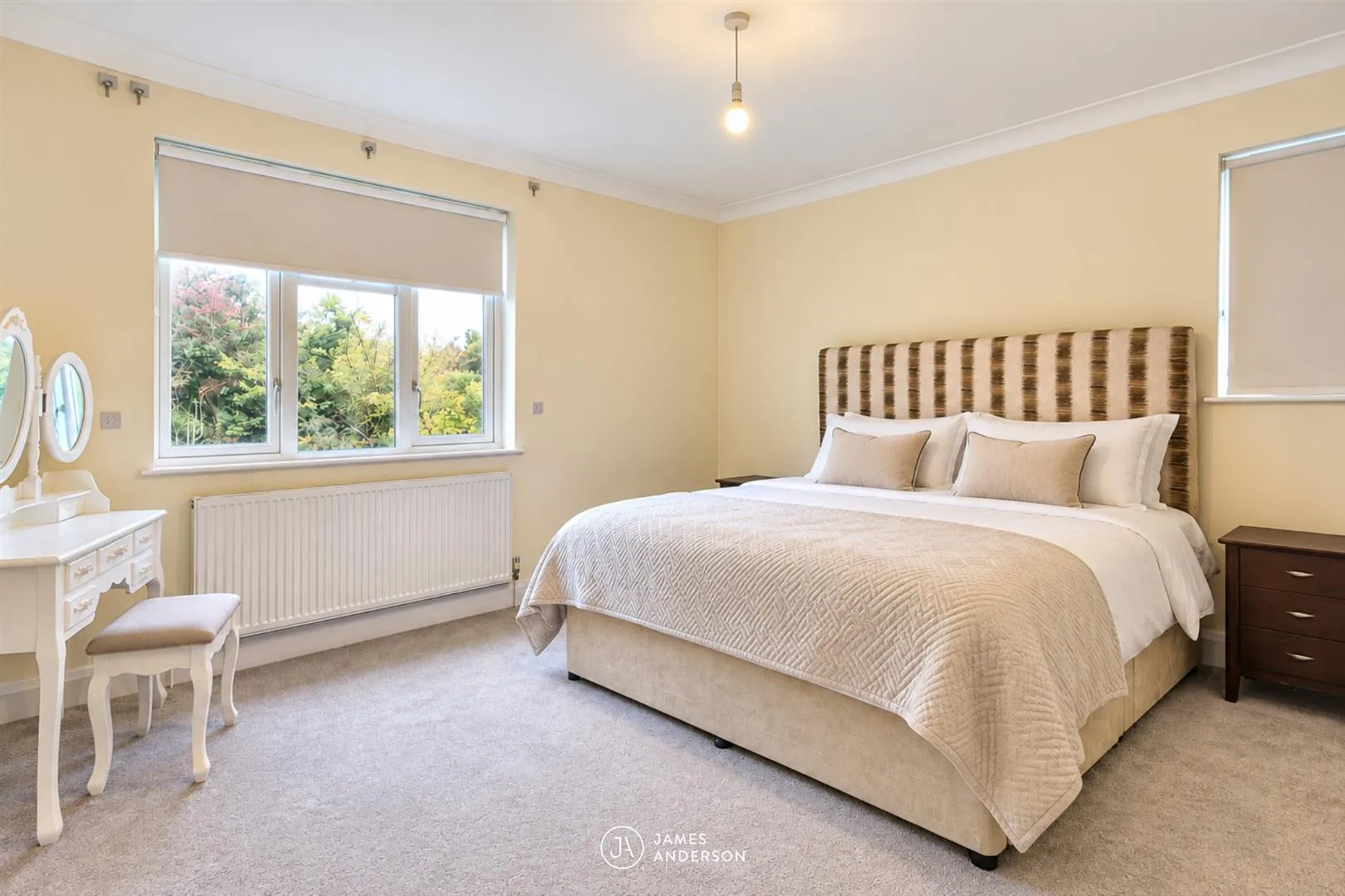 Flat Roehampton Gate in Greater London