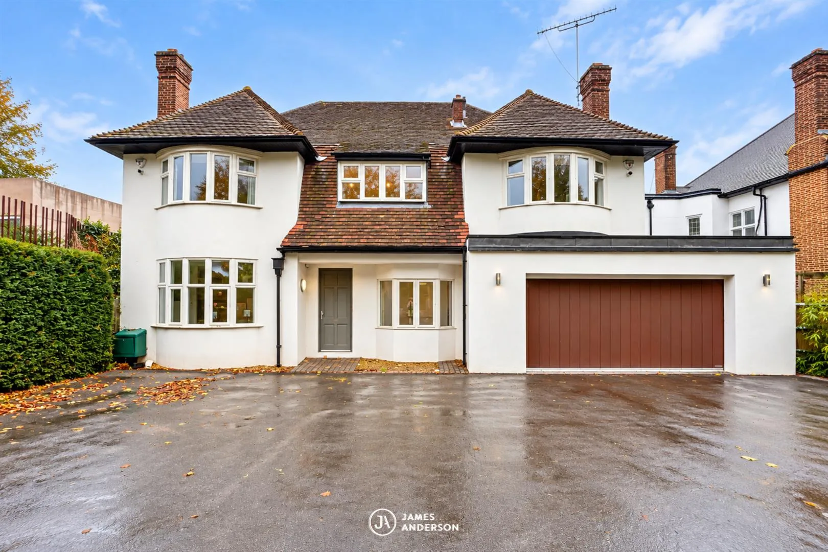 Flat Roehampton Gate in Greater London