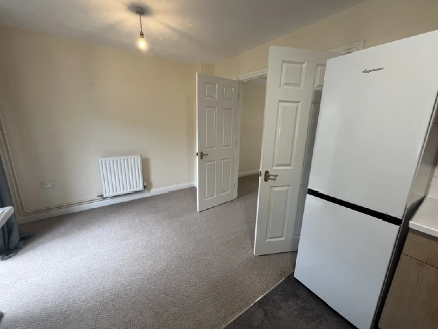 Flat Swan Lane in Winchester