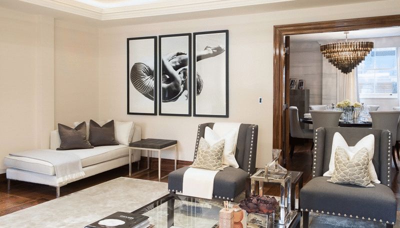 Flat Grosvenor Hill in City of Westminster