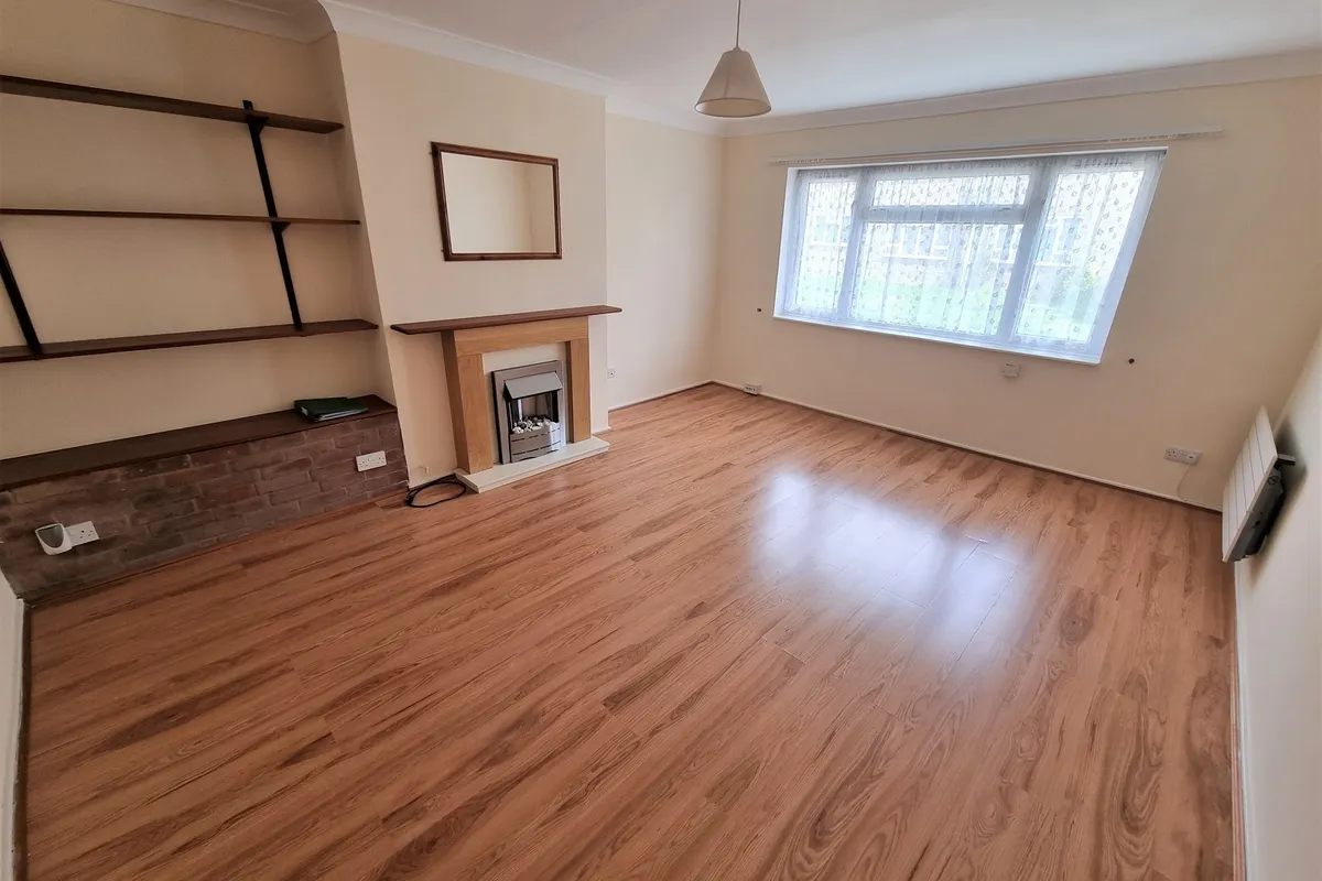 Flat Minden Road in Babergh
