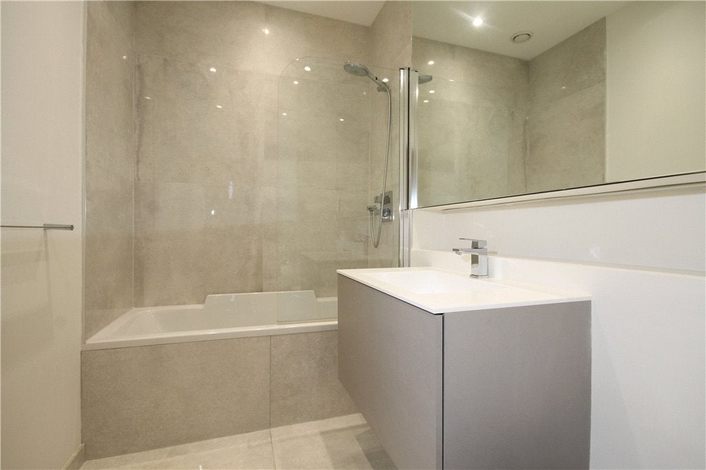 Flat West Gate in Greater London
