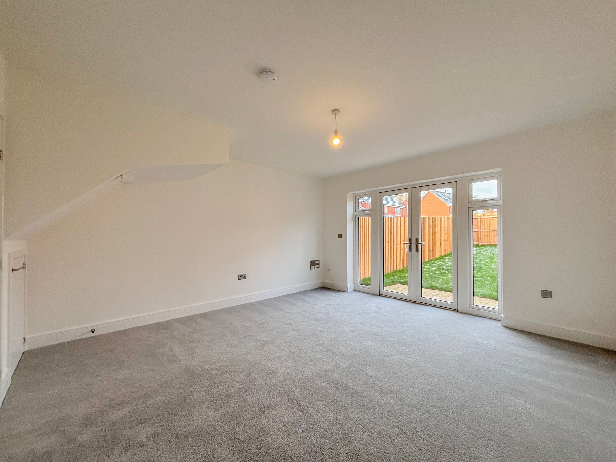 House Devis Drive in Kenilworth