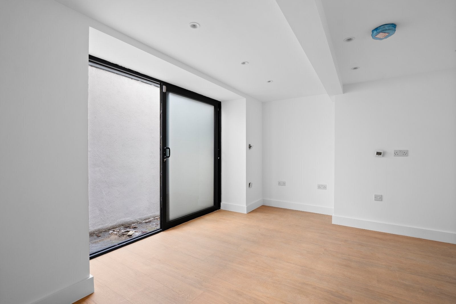 Flat Goswell Road in Greater London