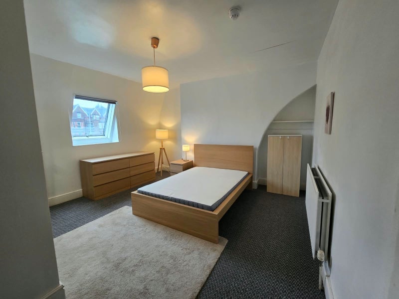 Room Preston Grove in Liverpool