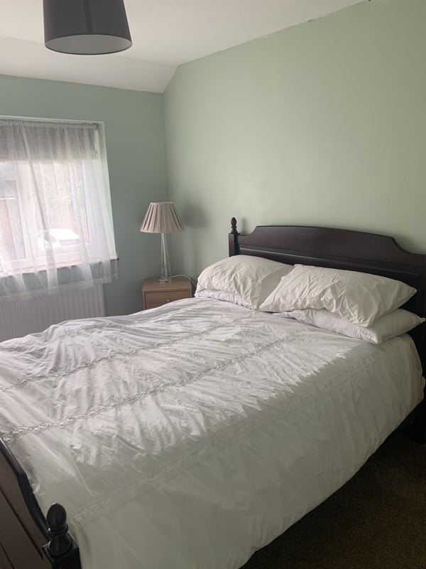Room Herrick Close in Crawley