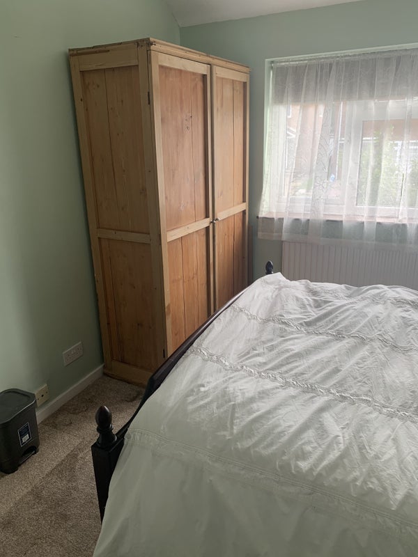 Room Herrick Close in Crawley