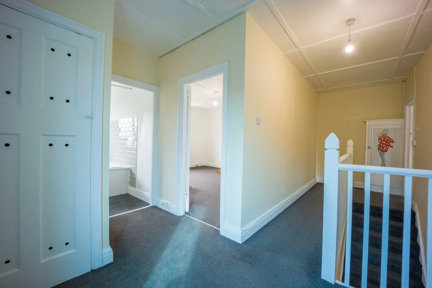 Flat Mayplace Road East in Greater London