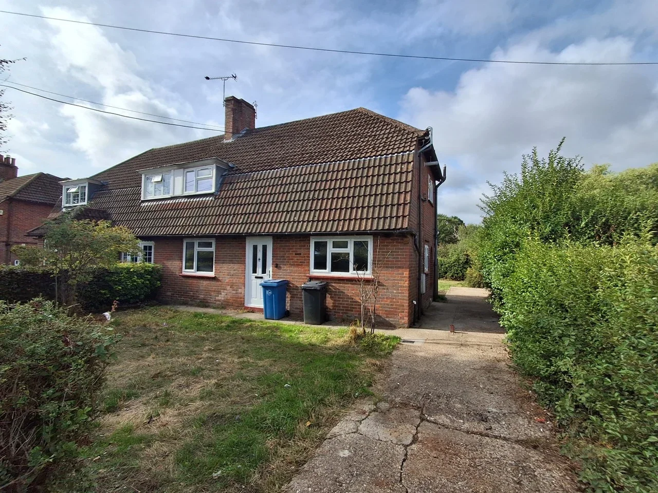 House Louches Lane in Naphill