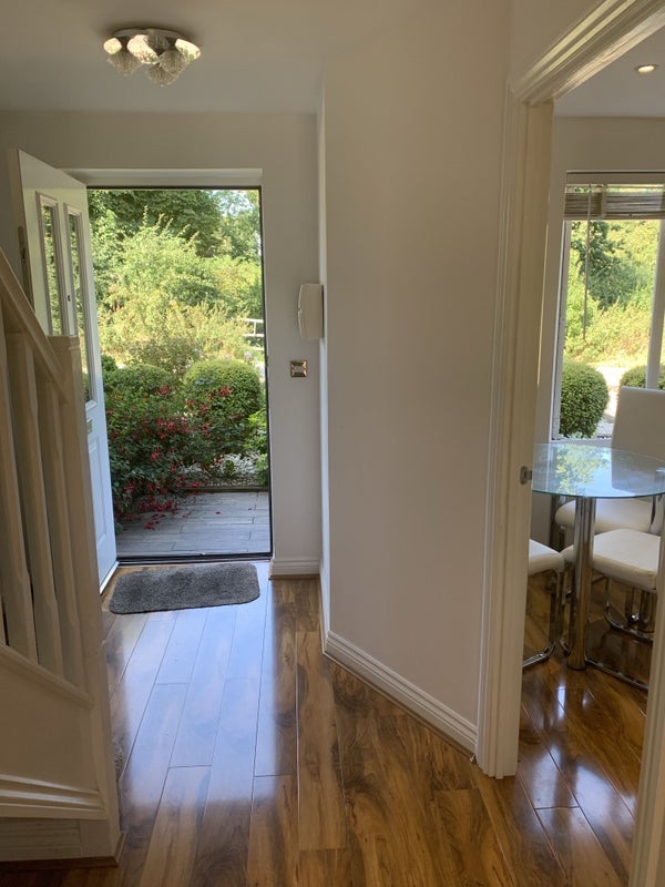 Room Fieldfare drive in Maidstone