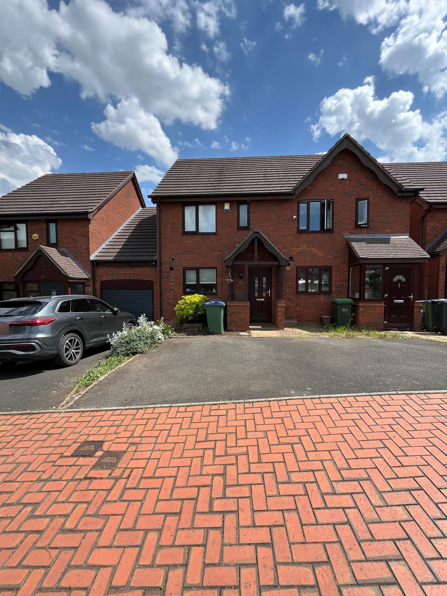House Patricia Drive in Sandwell