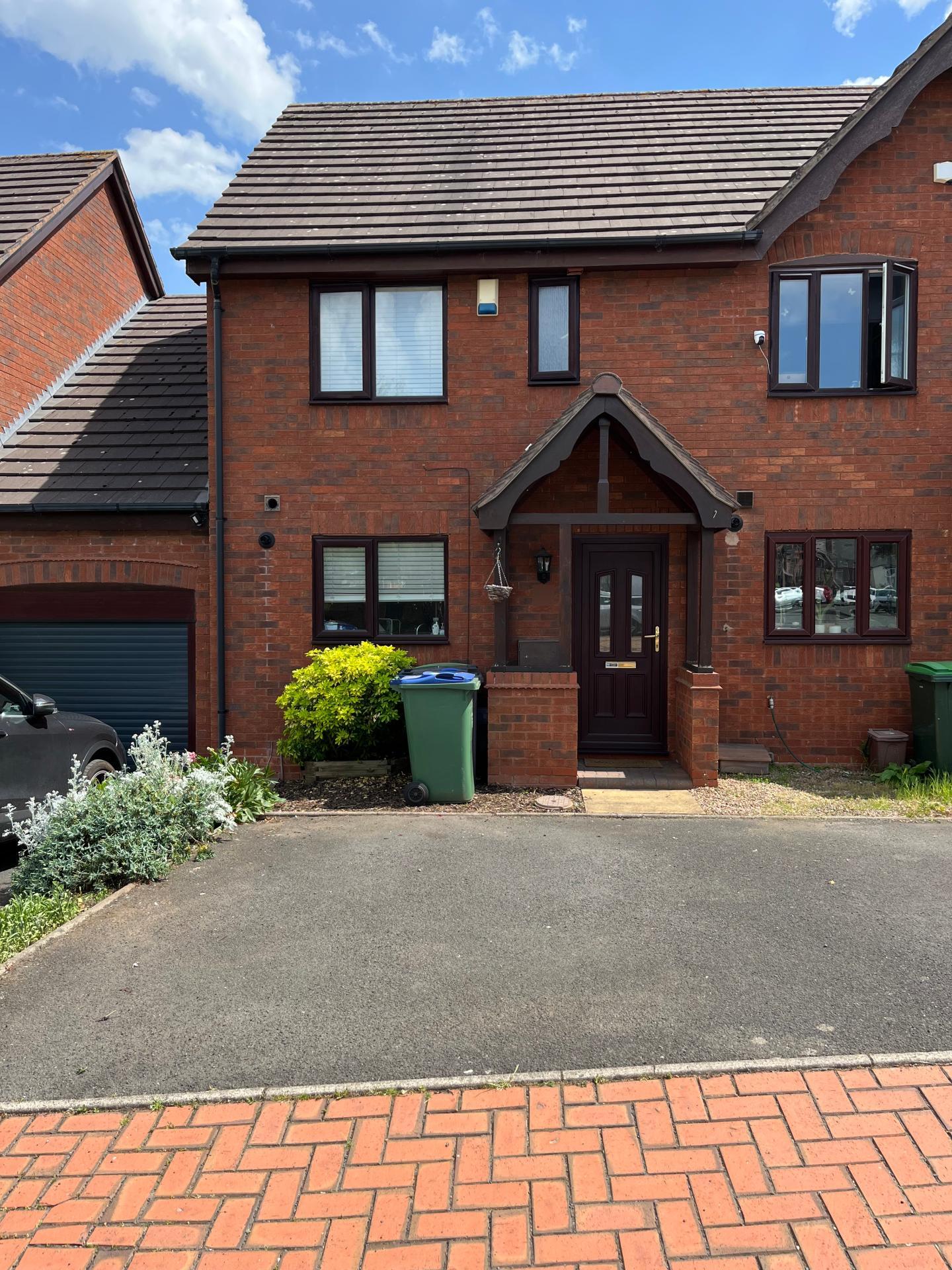 House Patricia Drive in Sandwell