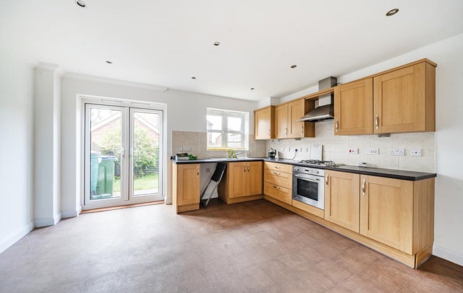 House Prothero Close in Aylesbury