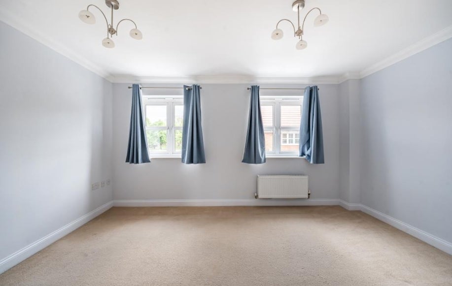 House Prothero Close in Aylesbury