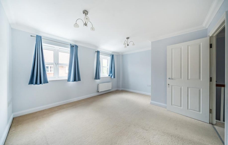 House Prothero Close in Aylesbury