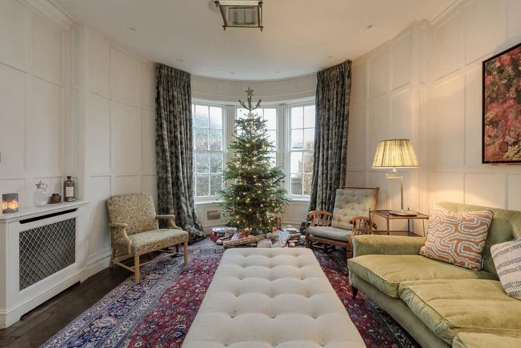 House Ormond Road in Greater London