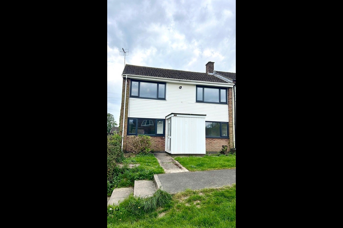 House Grasscroft Close in Chesterfield