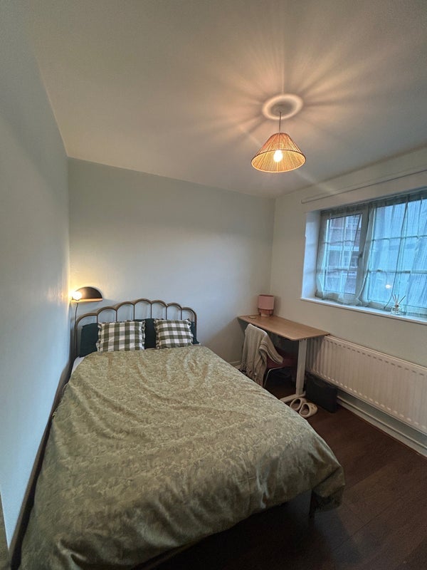 Room Welland Street in Greater London