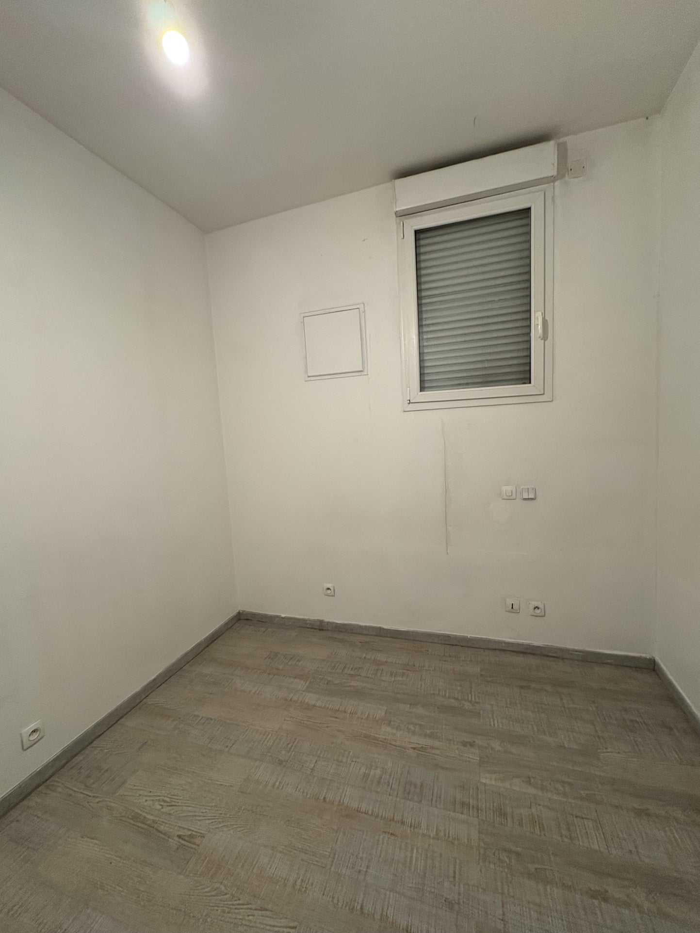 Flat Boulevard de la Cartonnerie in Marseille