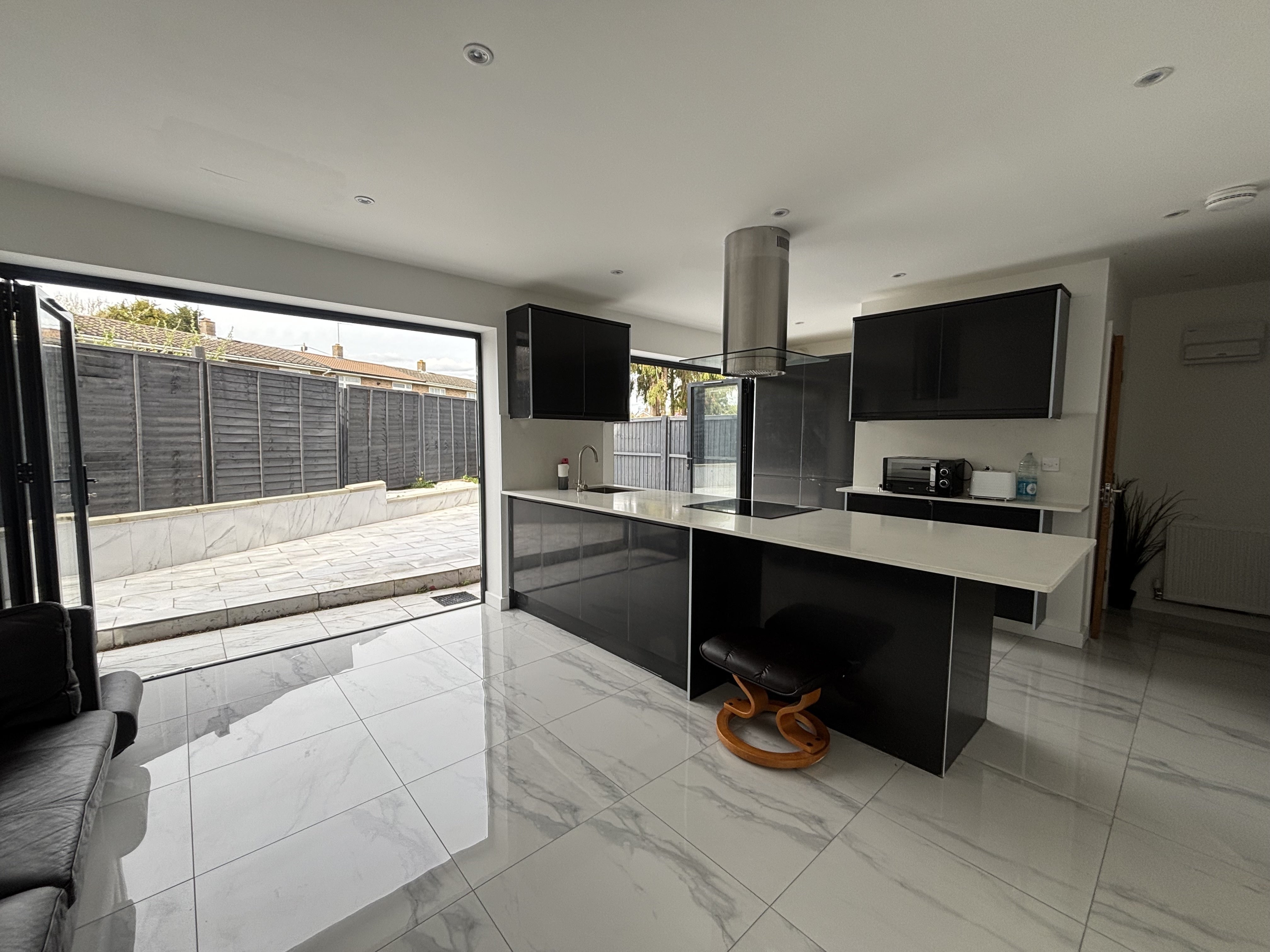Flat Annesley Road in Milton Keynes