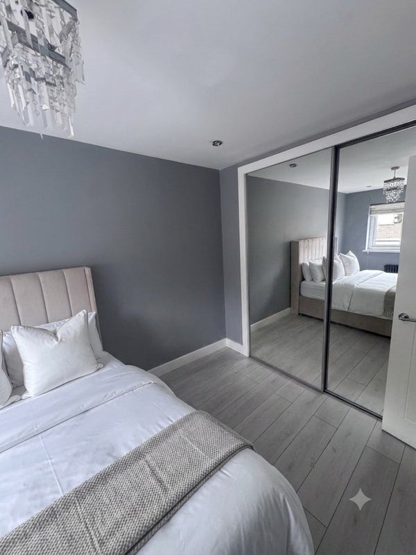 Room Coedriglan Drive in Cardiff