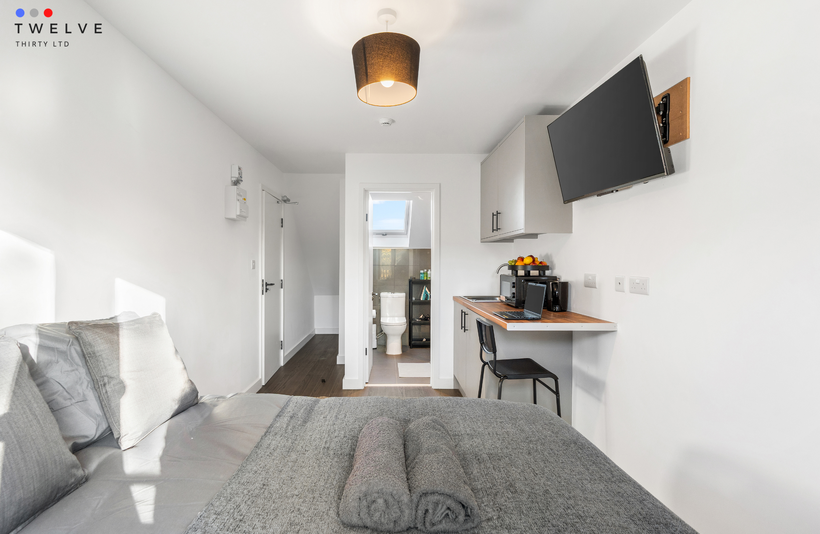 Room Upper Tulse Hill in Greater London