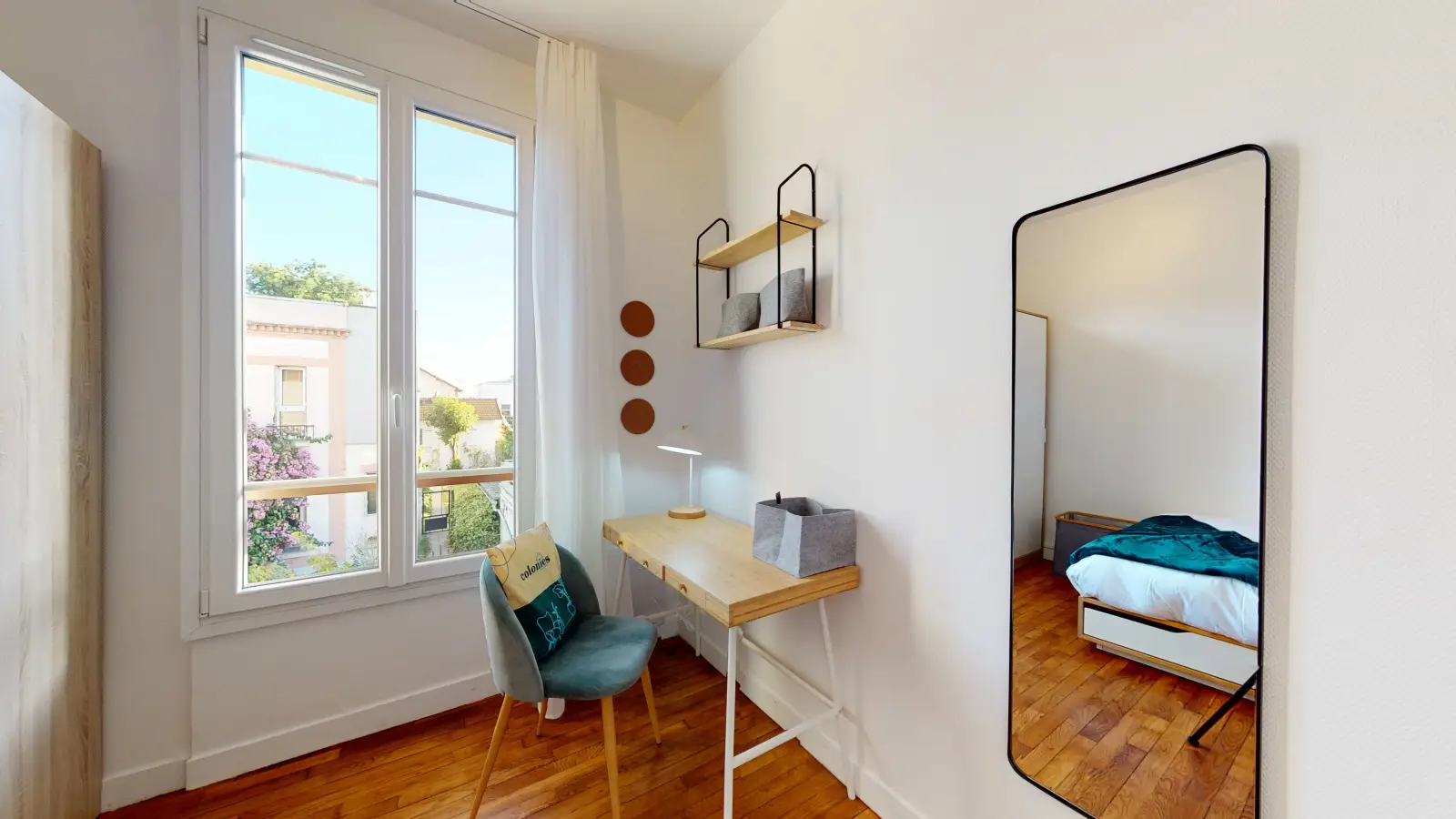 Chambre Rue des Gros Grès à Colombes