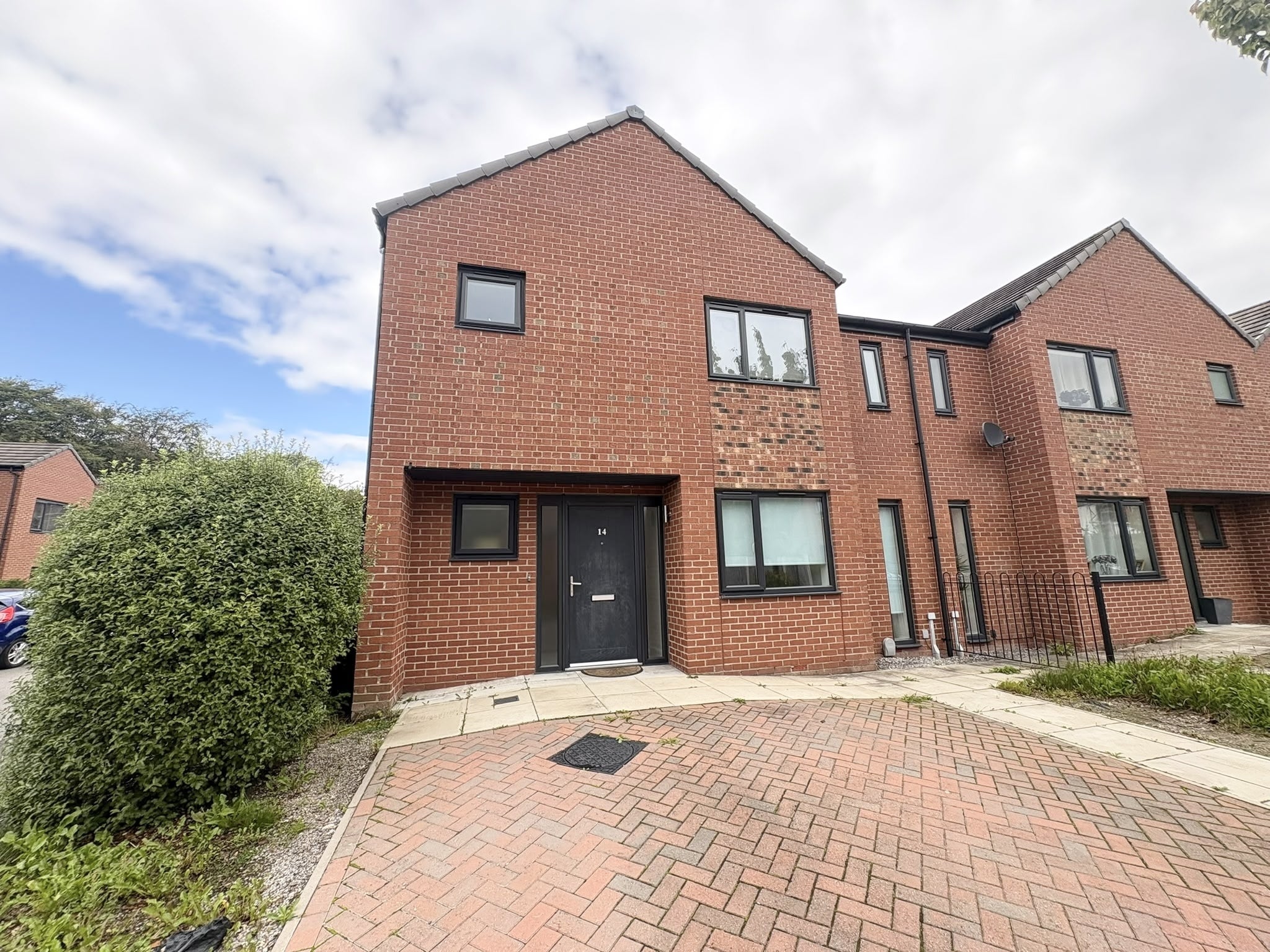 House Magnalls Fold Close in Salford