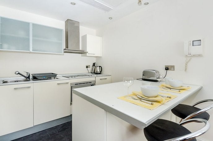 Flat Praed Street in City of Westminster