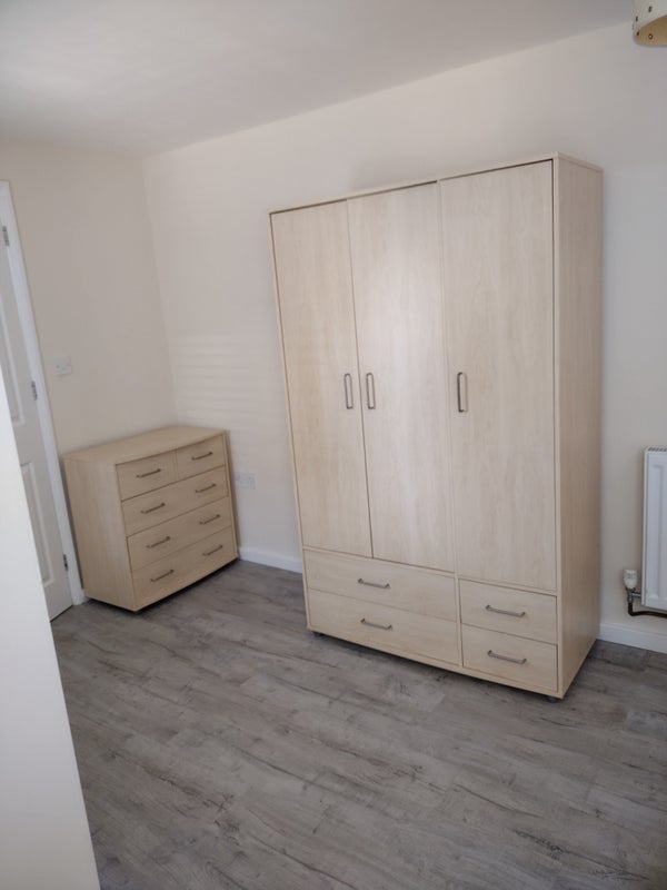 Room Bramford Road in Ipswich