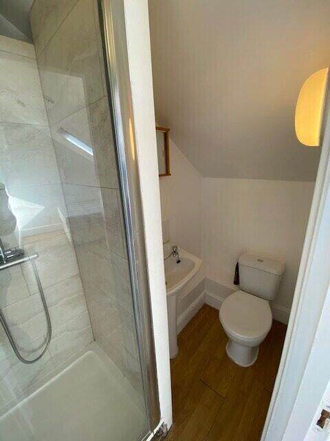 Flat Sulgrave Road in Greater London