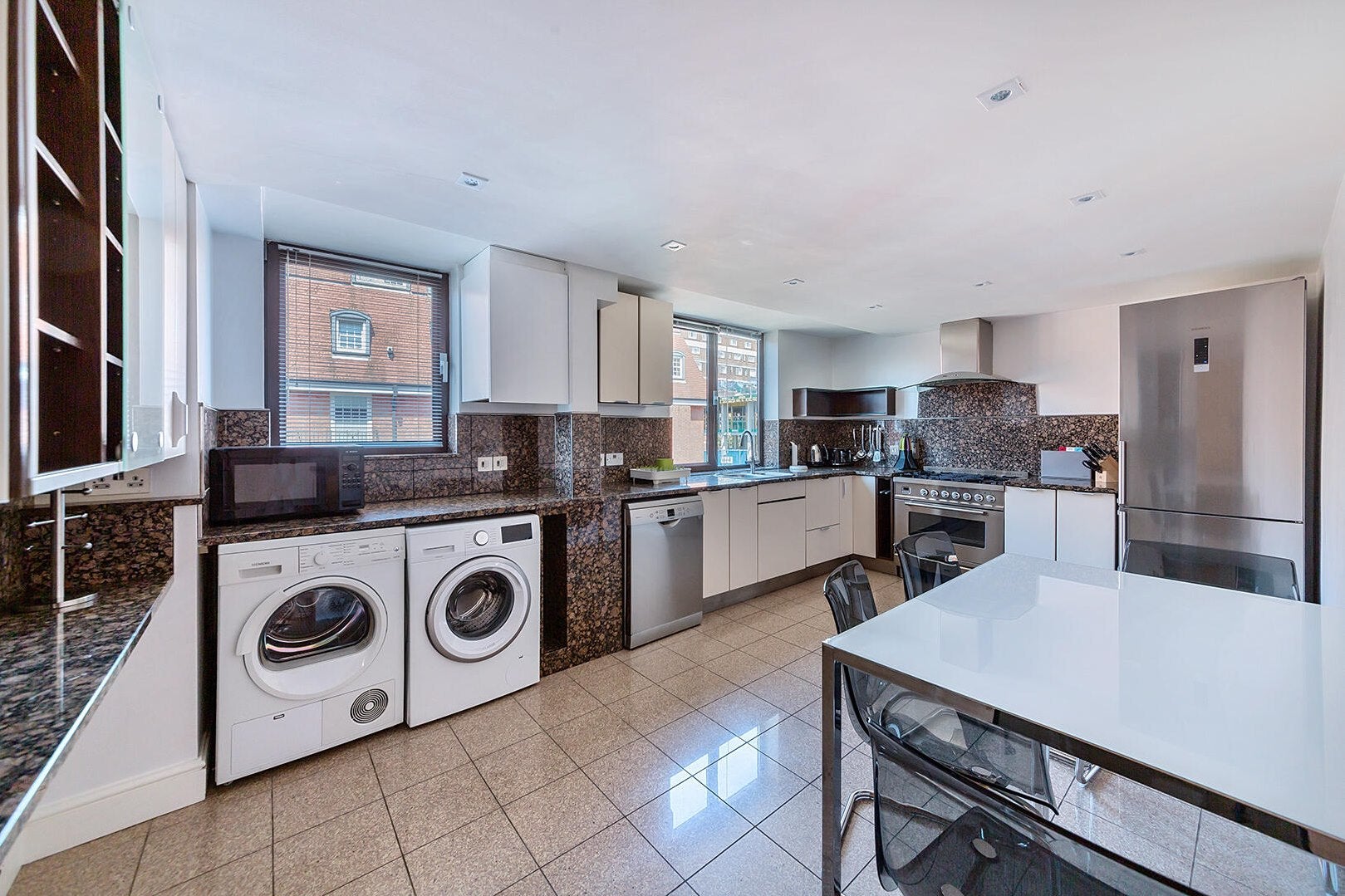 Flat Petyward in Greater London