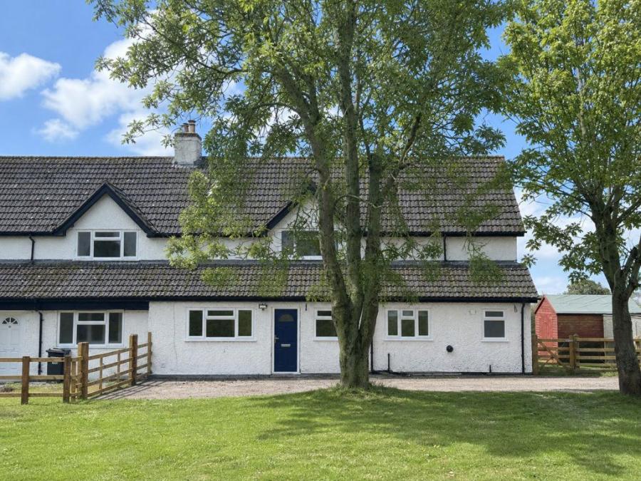 House Stretton Lane in Houghton on the Hill