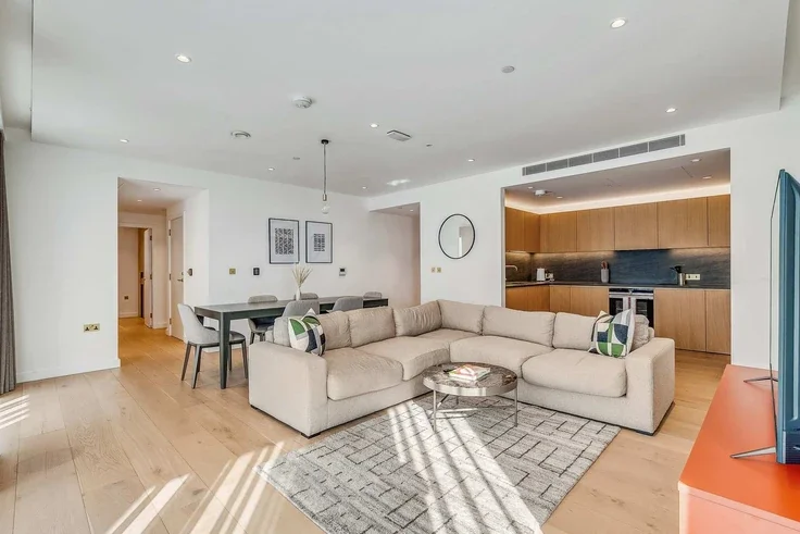 Flat Camley Street in Greater London