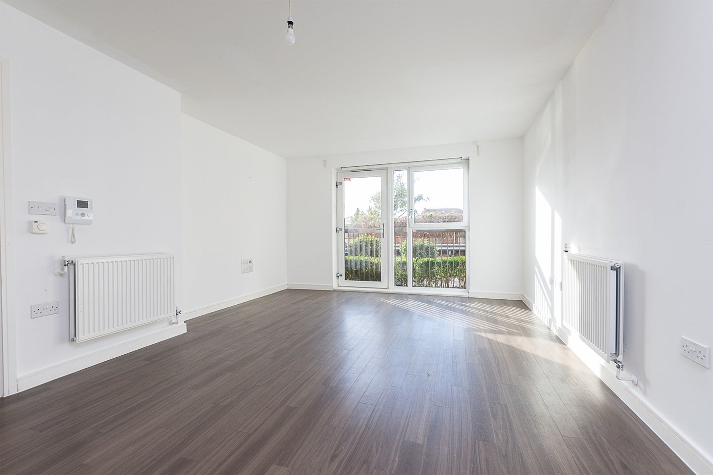 Flat Cabot Close in Greater London
