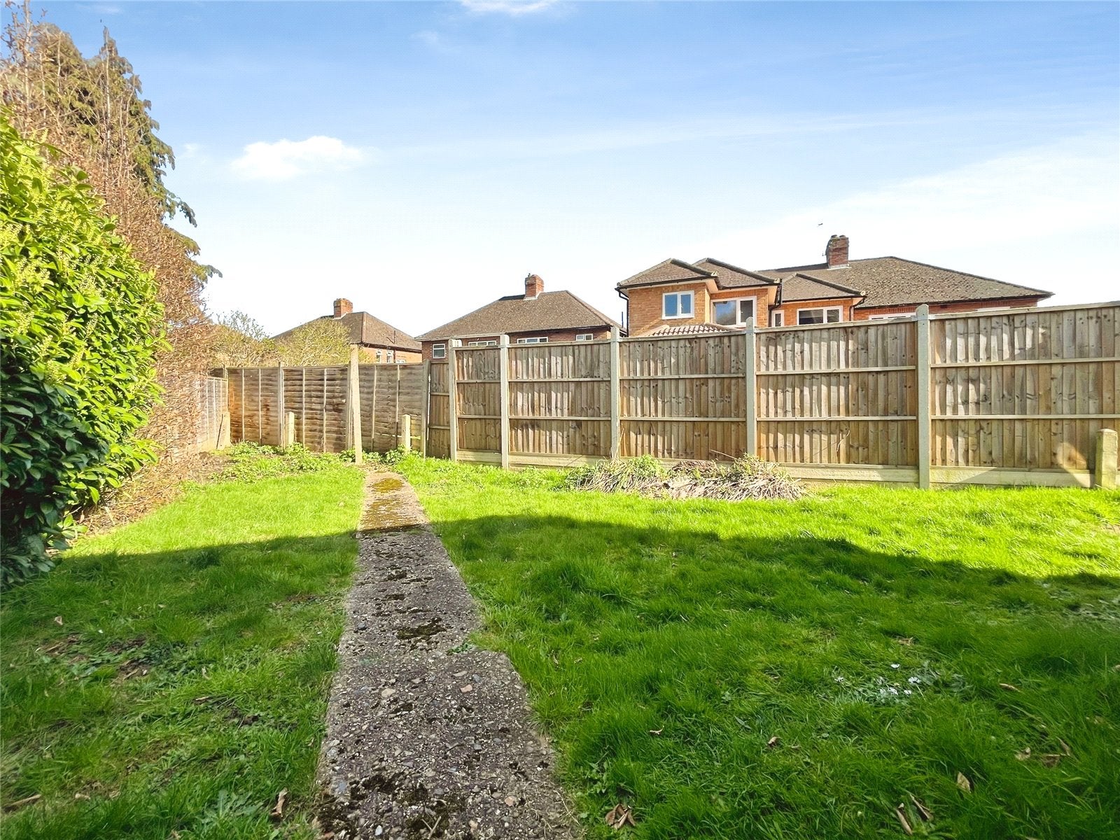 Flat Spring Rise in Borough of Runnymede
