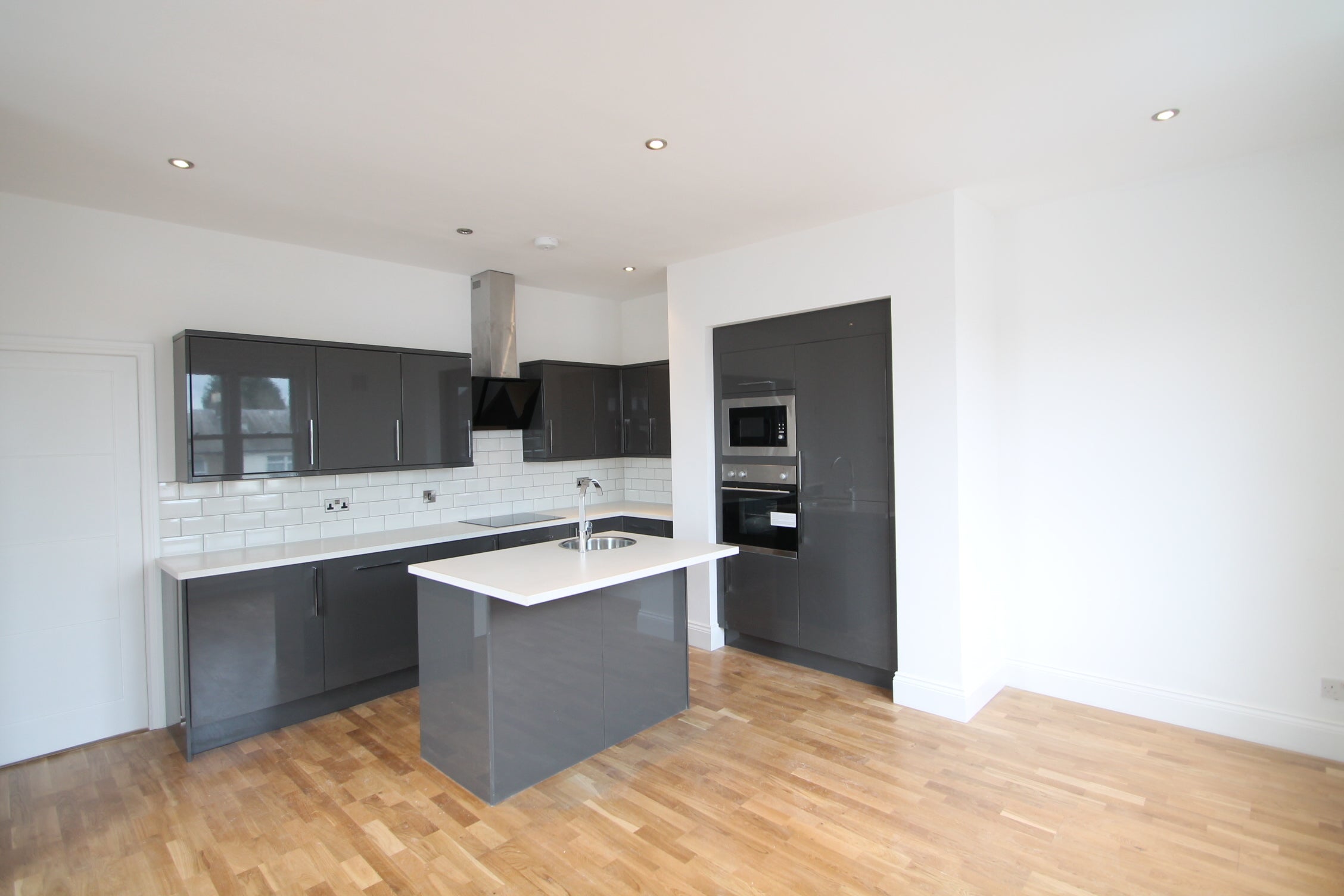 Flat Hastings Road in Greater London
